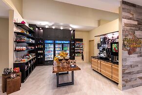 DoubleTree by Hilton Denver - Aurora