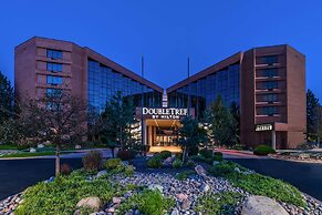 DoubleTree by Hilton Denver - Aurora