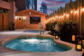 Niagara Falls Marriott on the Falls