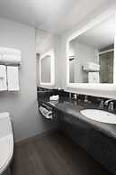 Niagara Falls Marriott on the Falls