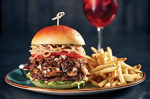 Niagara Falls Marriott on the Falls