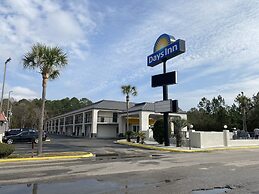 Days Inn by Wyndham Moss Point Pascagoula