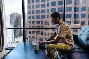 Aston at the Executive Centre Hotel