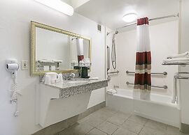 Red Roof Inn Forsyth