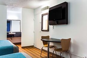 Motel 6 Lagrange, GA