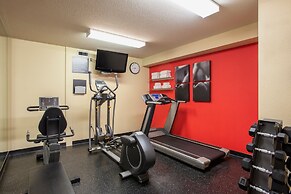 Travelodge Suites by Wyndham Regina / Eastgate Bay