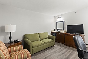 Travelodge Suites by Wyndham Regina / Eastgate Bay