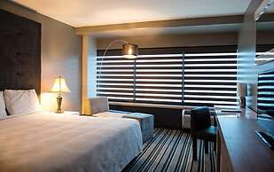 Hotel Huntington Beach