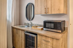 Comfort Inn Laval