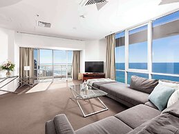 Novotel Surfers Paradise