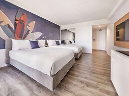 Novotel Surfers Paradise
