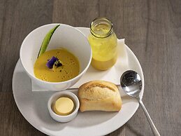 Novotel Surfers Paradise