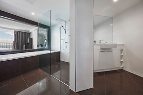 Novotel Surfers Paradise