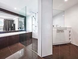 Novotel Surfers Paradise