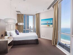Novotel Surfers Paradise