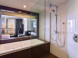 Novotel Surfers Paradise