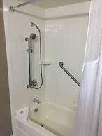 Holiday Inn & Suites Vancouver Downtown by IHG