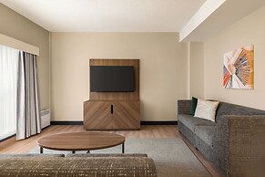 Holiday Inn & Suites Vancouver Downtown by IHG