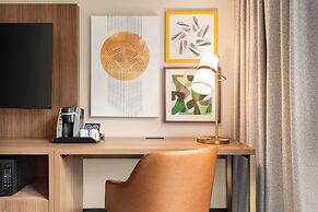 Holiday Inn & Suites Vancouver Downtown by IHG