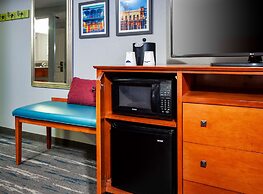 Hampton Inn & Suites Mobile I-65@ Airport Blvd