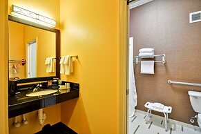 Fairfield Inn & Suites Dallas Medical/Market Center