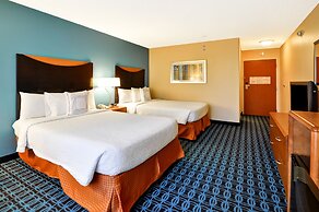 Fairfield Inn & Suites Dallas Medical/Market Center