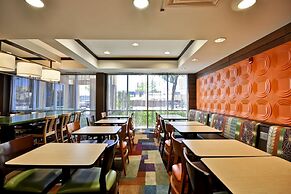 Fairfield Inn & Suites Dallas Medical/Market Center