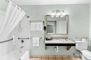 SureStay Studio by Best Western Pensacola