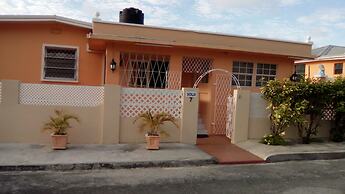 Shonlan Inn and Apartments