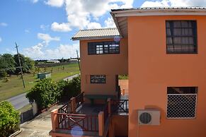 Shonlan Inn and Apartments