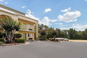 Quality Inn McComb