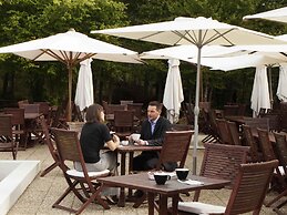 Novotel Fontainebleau Ury