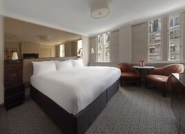 Strand Palace Hotel