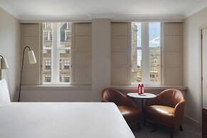Strand Palace Hotel
