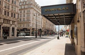 Strand Palace Hotel