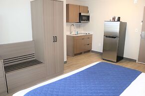 Best Western Aku Tiki Inn