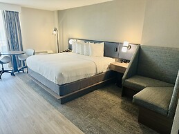 Best Western Aku Tiki Inn