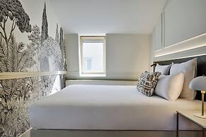 Posy Hotel by Happyculture
