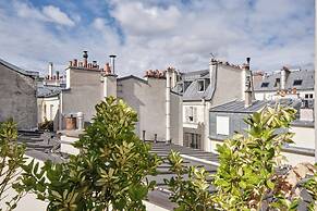 Posy Hotel by Happyculture