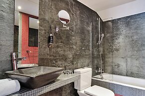 Posy Hotel by Happyculture