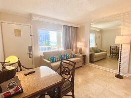 Island Grand at TradeWinds