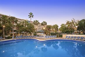 Island Grand at TradeWinds