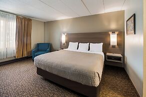 Econo Lodge Duluth near Miller Hill Mall