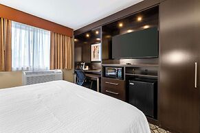 Best Western Plus InnTowner Madison
