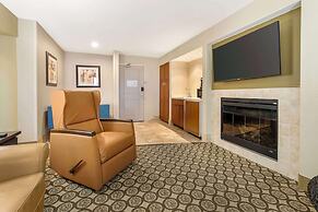 Best Western Plus InnTowner Madison