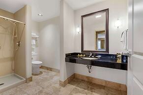 Best Western Plus InnTowner Madison