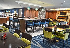 Holiday Inn & Suites Syracuse Airport - Liverpool, an IHG Hotel