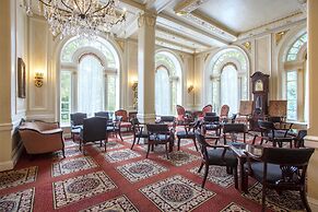 Beresford Arms Hotel