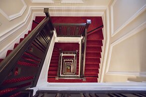 Beresford Arms Hotel