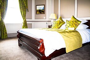 Royal Hotel Ross On Wye by Greene King Inns